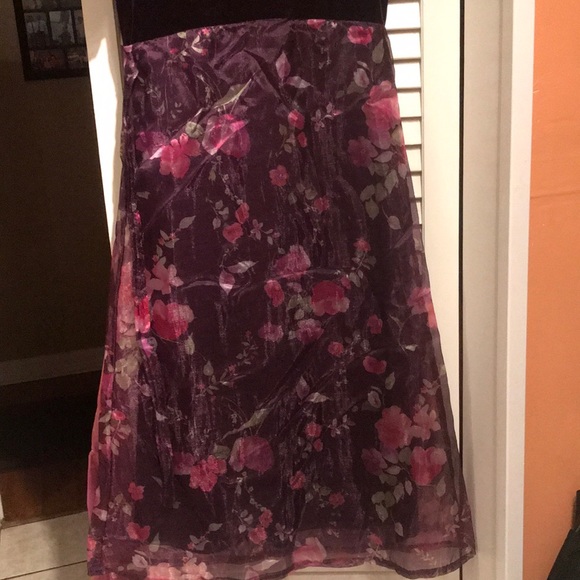 Girls holiday dress - Picture 3 of 6